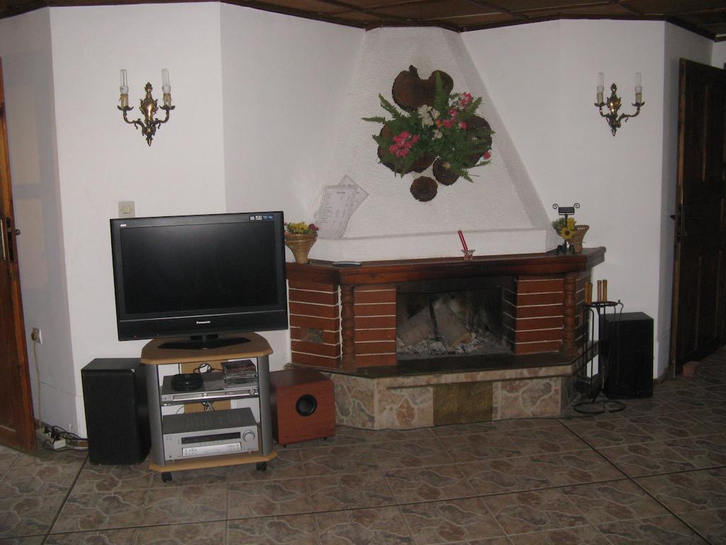 Family Hotel Kalina Koprivshtitsa Luaran gambar